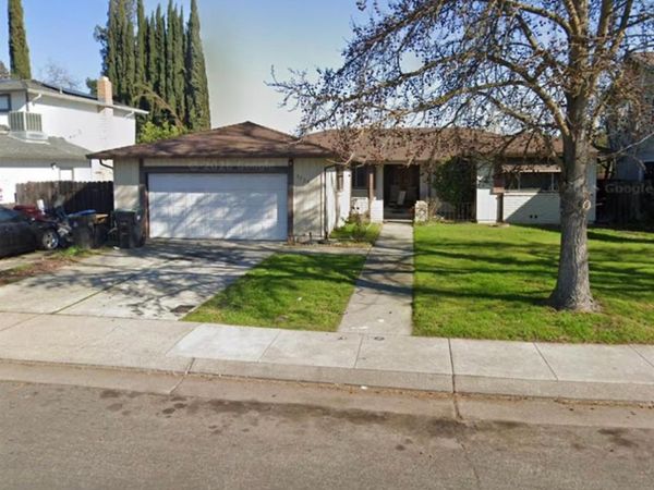 9528 Bismark Pl, Stockton, CA 95209