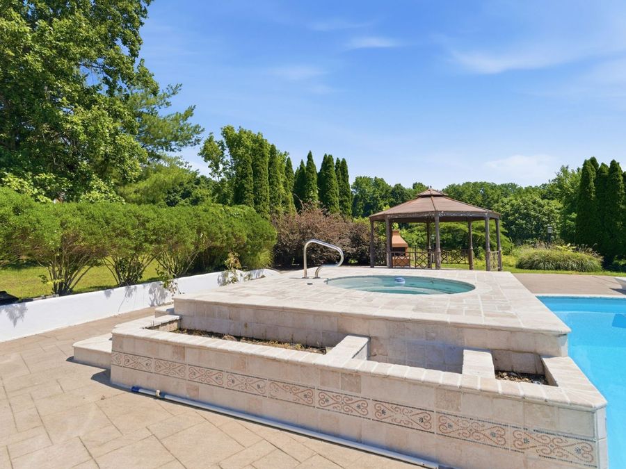 Property Image 75