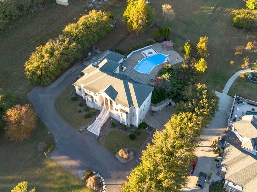 Property Image 96