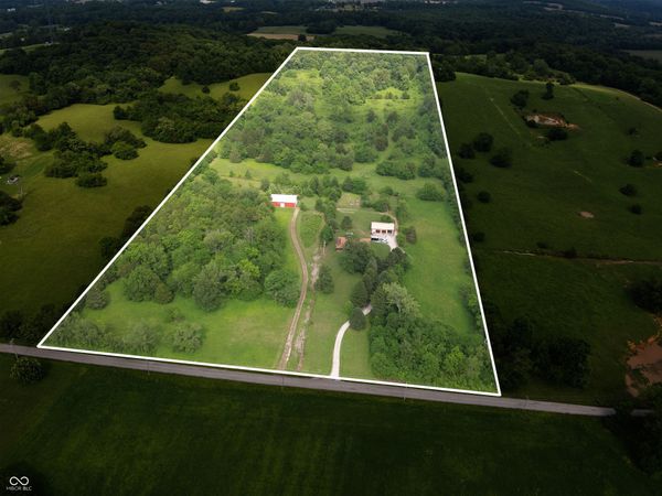 1274 Twin Ponds Road , Bedford, IN 47421