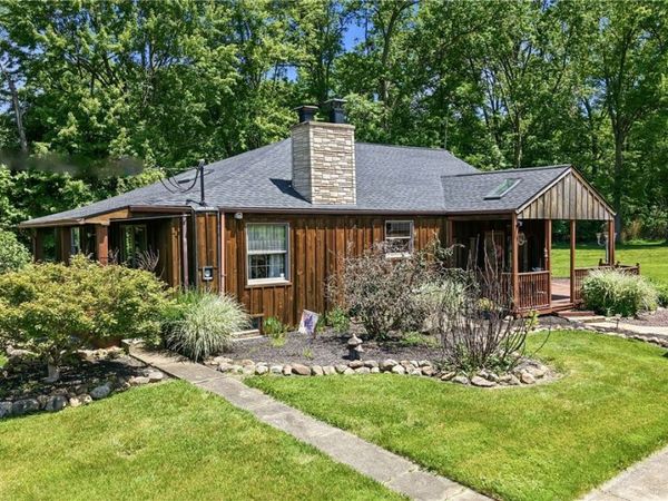 2258 Howland Wilson Road , Cortland, OH 44410