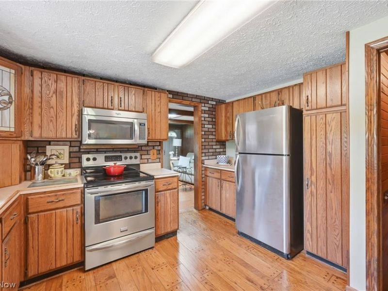 2258 Howland Wilson Road, Cortland, OH 44410 Photo 25