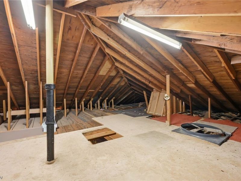 2258 Howland Wilson Road, Cortland, OH 44410 Photo 41