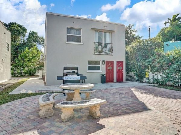 1642 Adams Street, Unit A-b, Hollywood, FL 33020