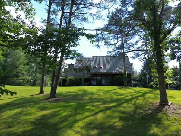 228 Marcella Rd, Cumberland Gap, TN 37724