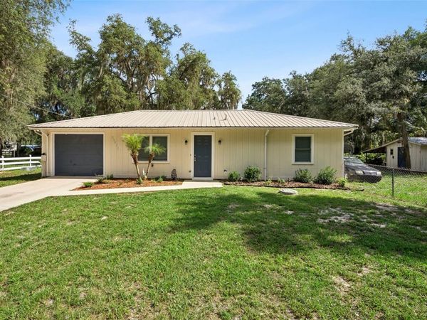 24623 N GEORGE STREET , ASTOR, FL 32102