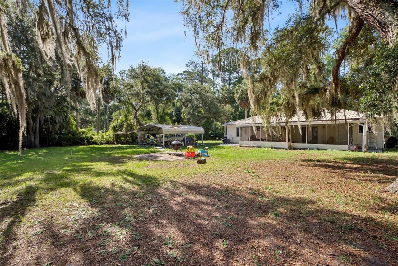 24623 N George Street , Astor, FL 32102 Photo
