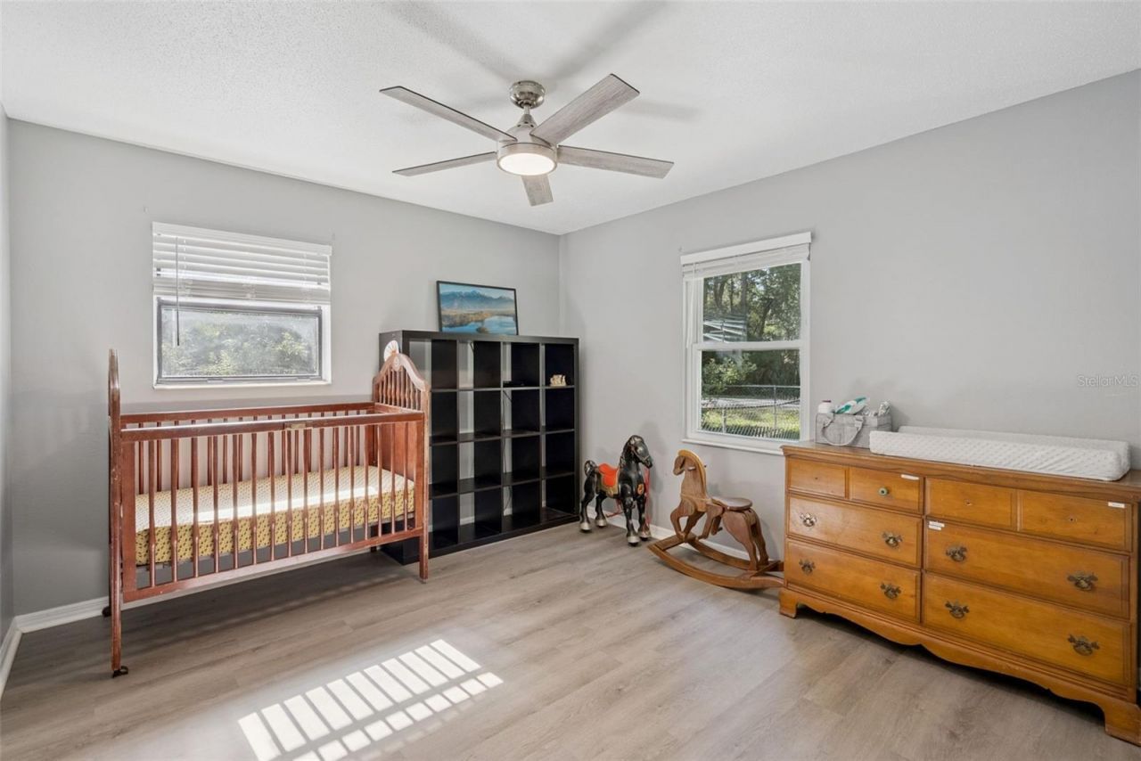 24623 N George Street , Astor, FL 32102 Photo