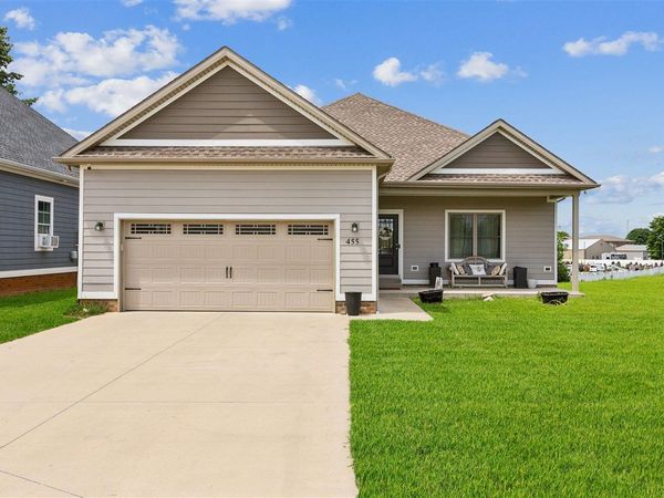 455 Upper Ridge Court , Bowling Green, KY 42104