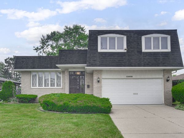 15058 Naughton Drive , South Holland, IL 60473