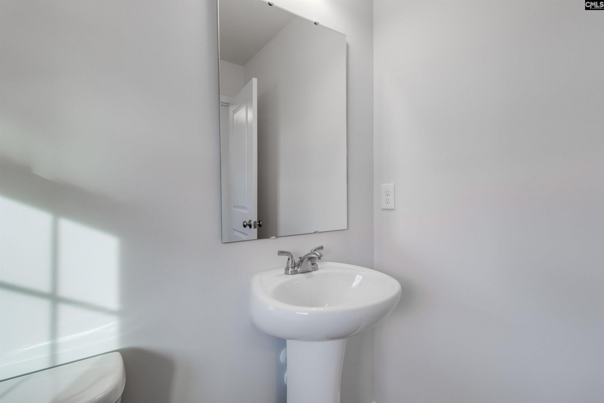 205 Kingsley Drive  Photo 23