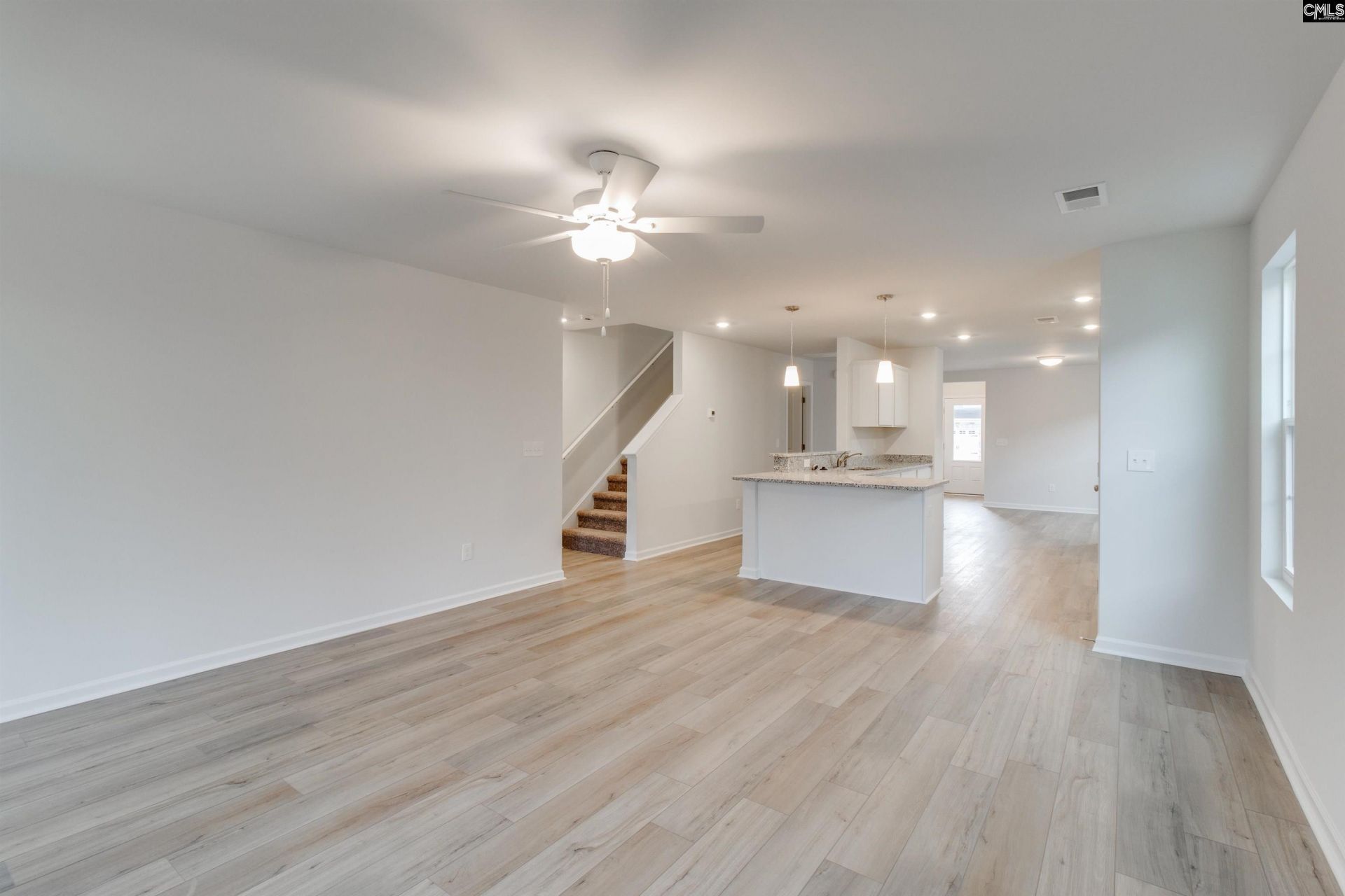 205 Kingsley Drive  Photo 28