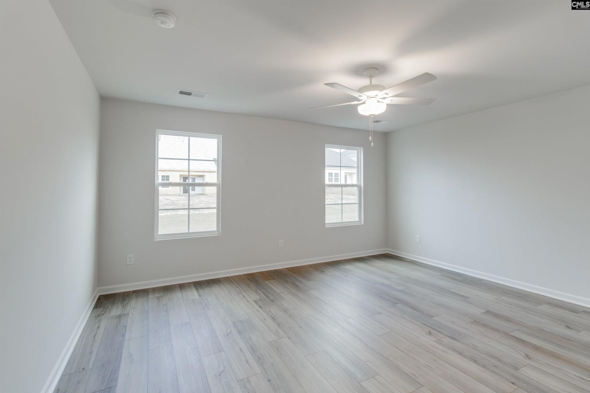 205 Kingsley Drive  Photo 7