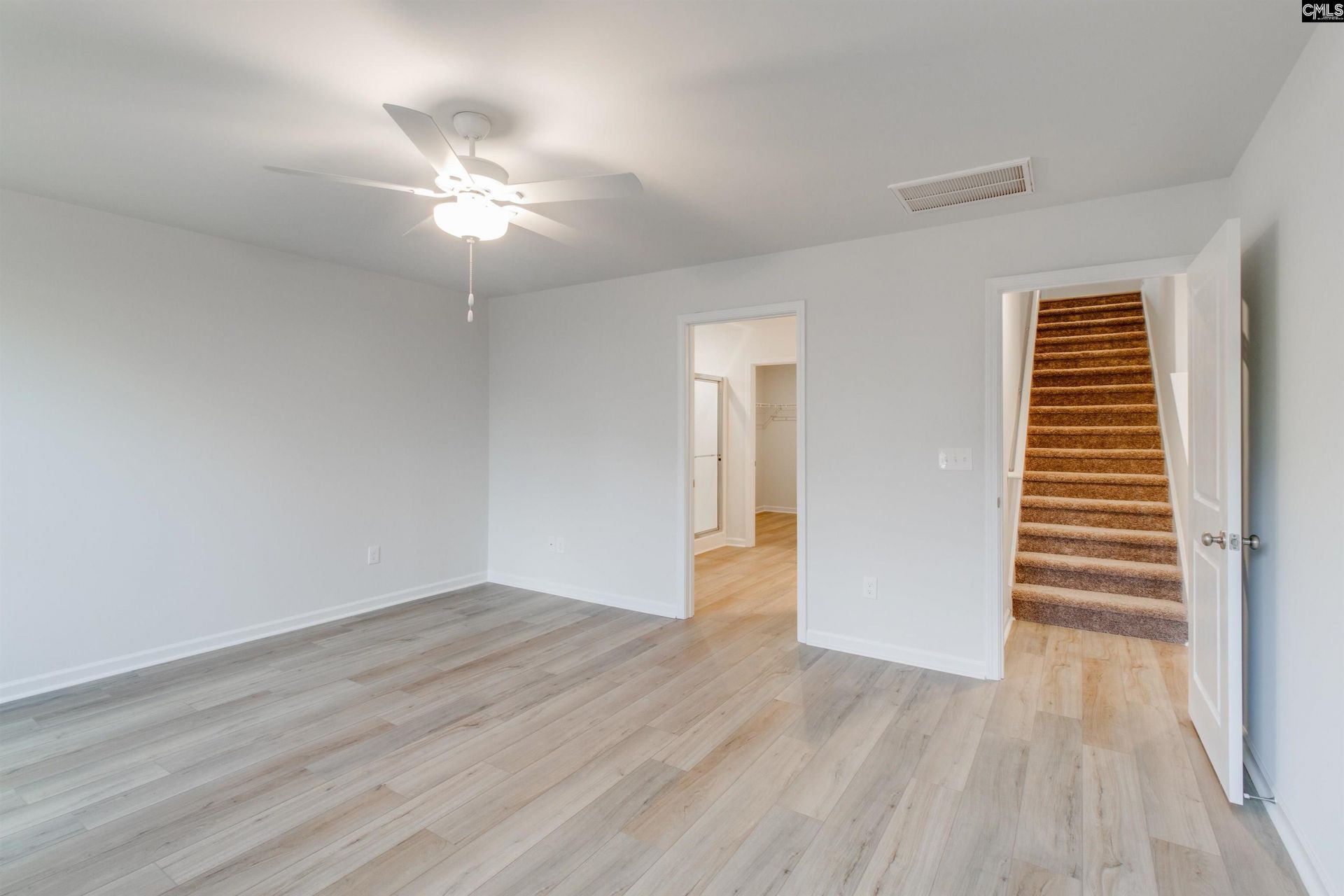 205 Kingsley Drive  Photo 8