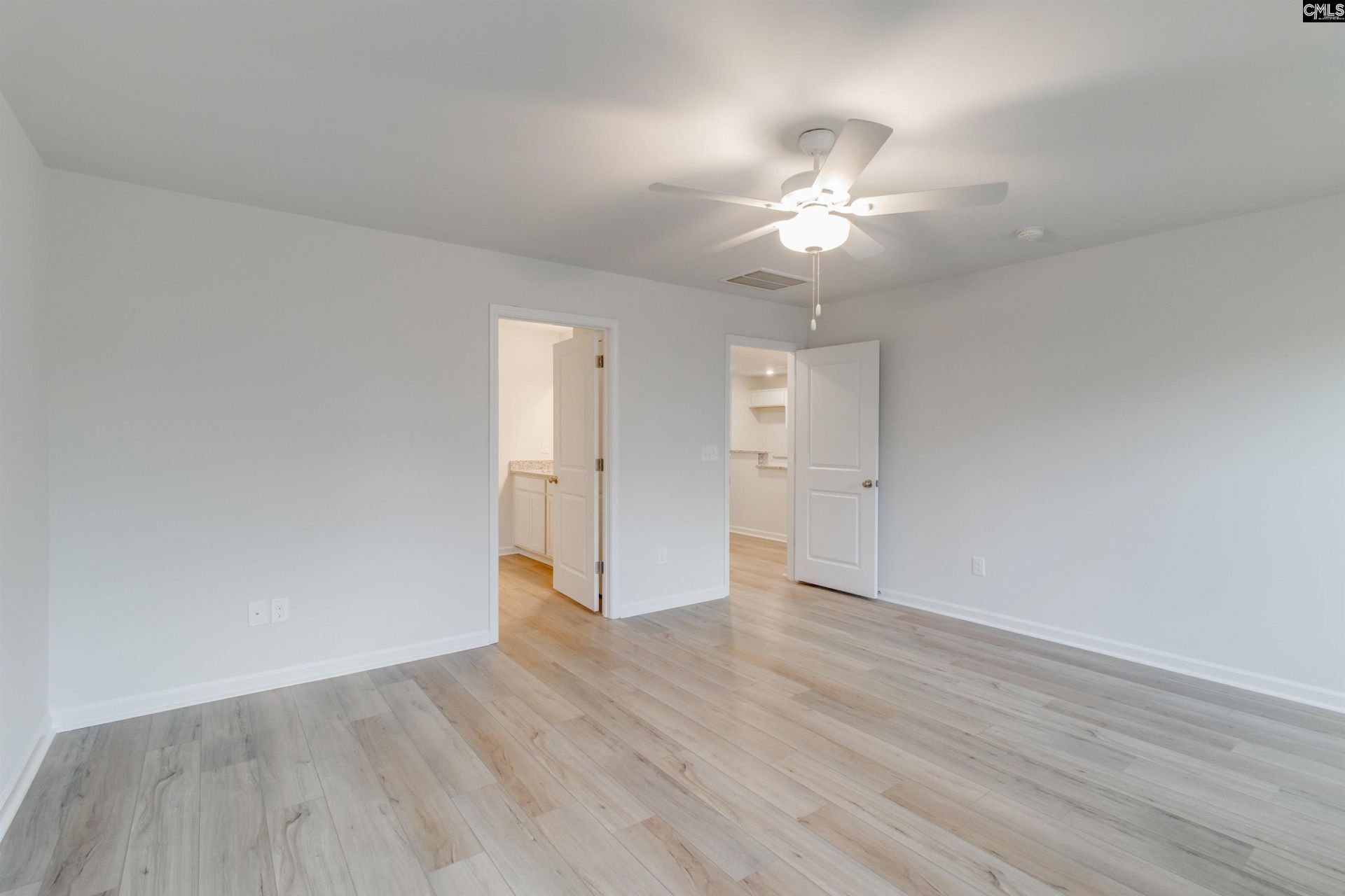 205 Kingsley Drive  Photo 9