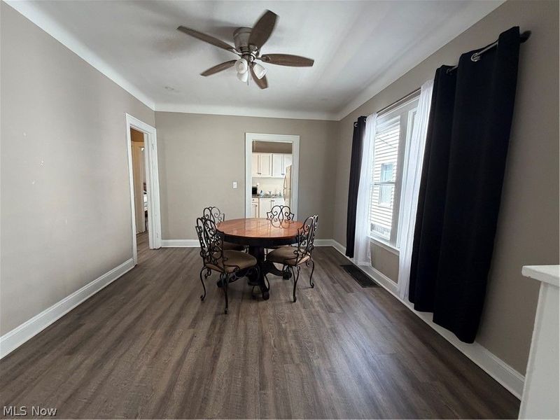 398 E 149th Street, Cleveland, OH 44110 Photo 4