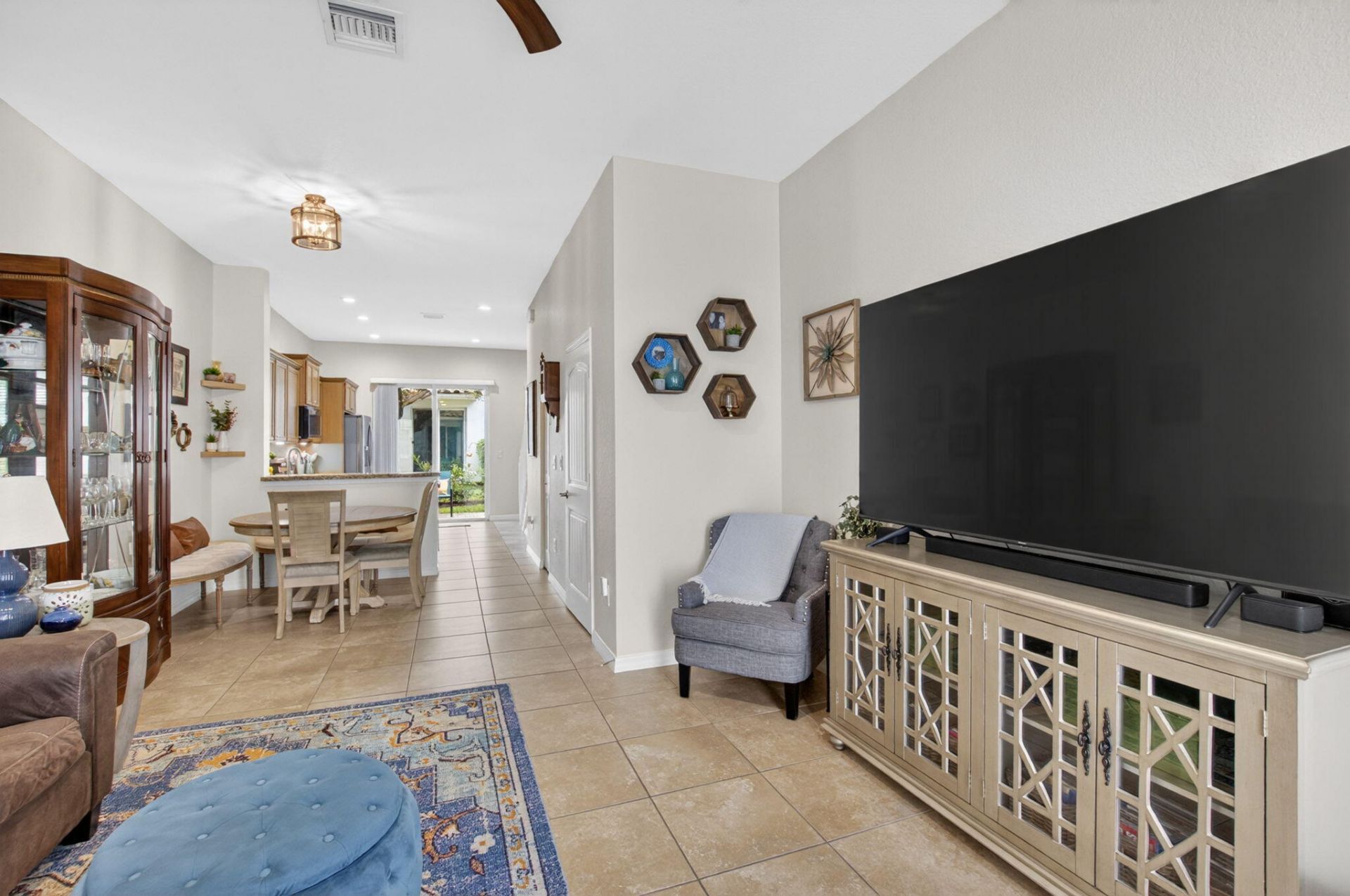 485 Graham Place, Boynton Beach, FL 33435 Photo