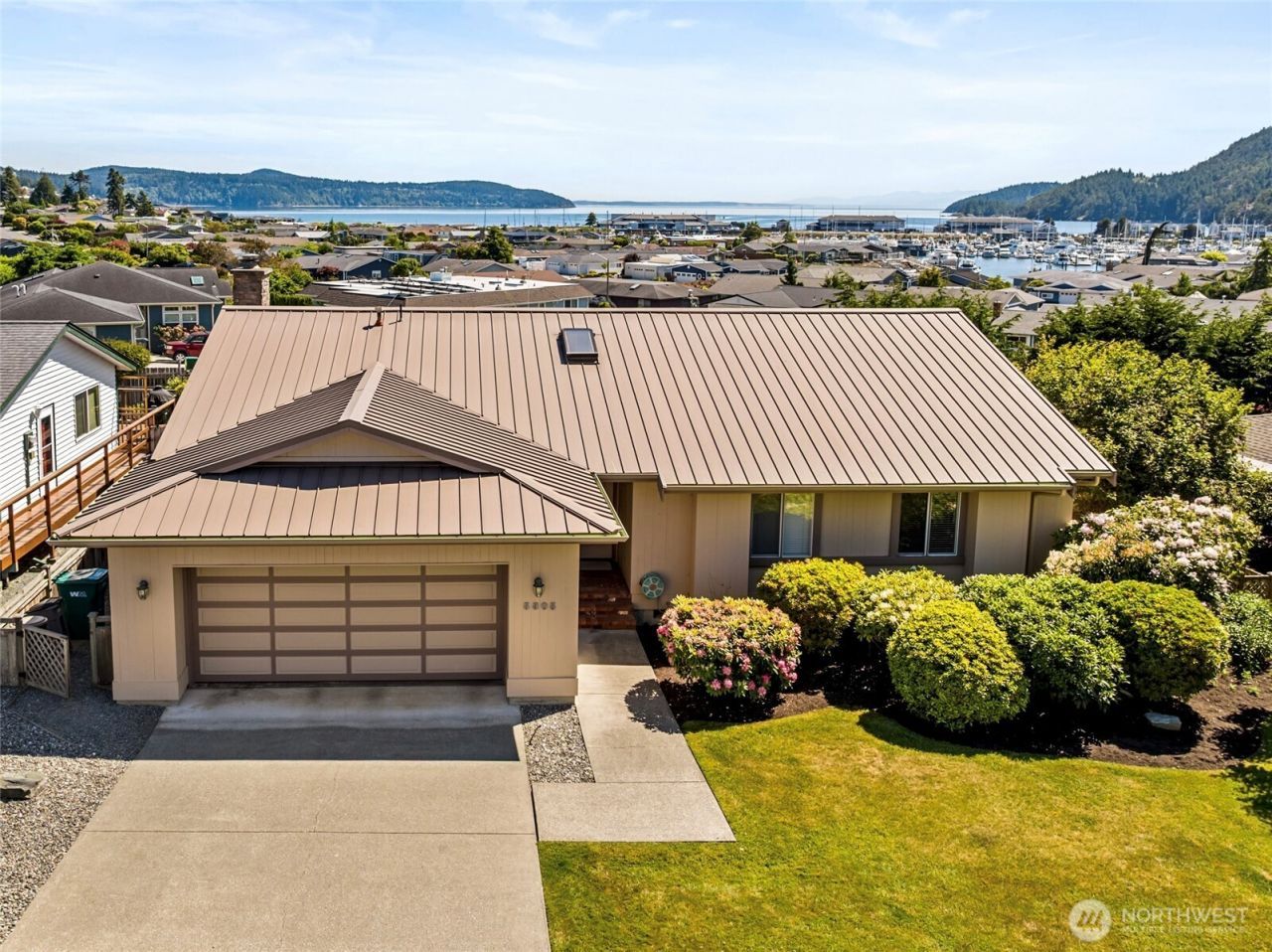 5305 Sterling Drive , Anacortes, WA 98221
