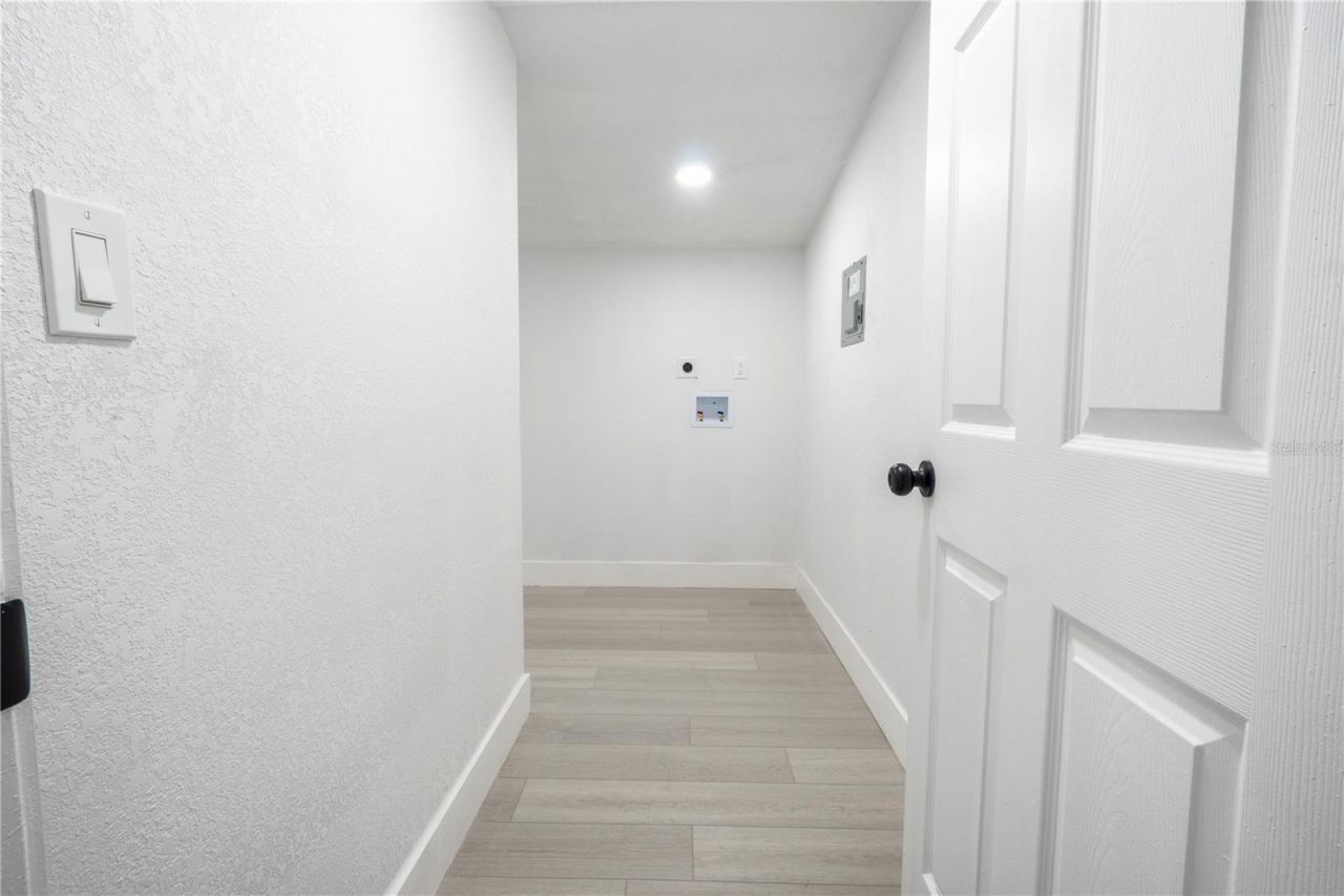 4112 W Fairview Heights , Tampa, FL 33616 Photo