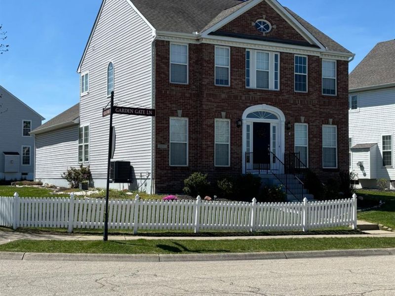 1297 Garden Gate Lane, Lebanon, OH 45036 Photo 2