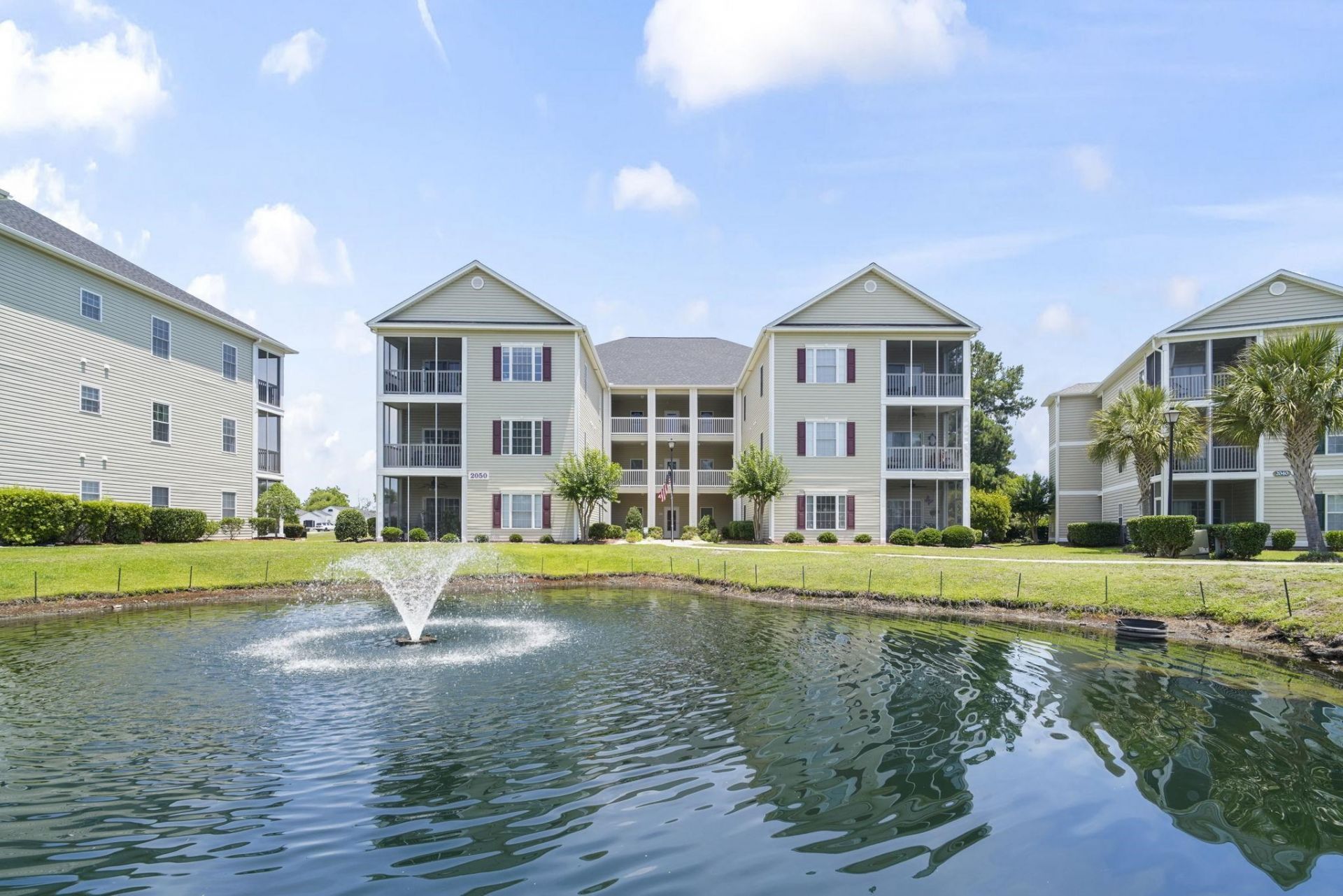 2050 Cross Gate Blvd. Photo 2
