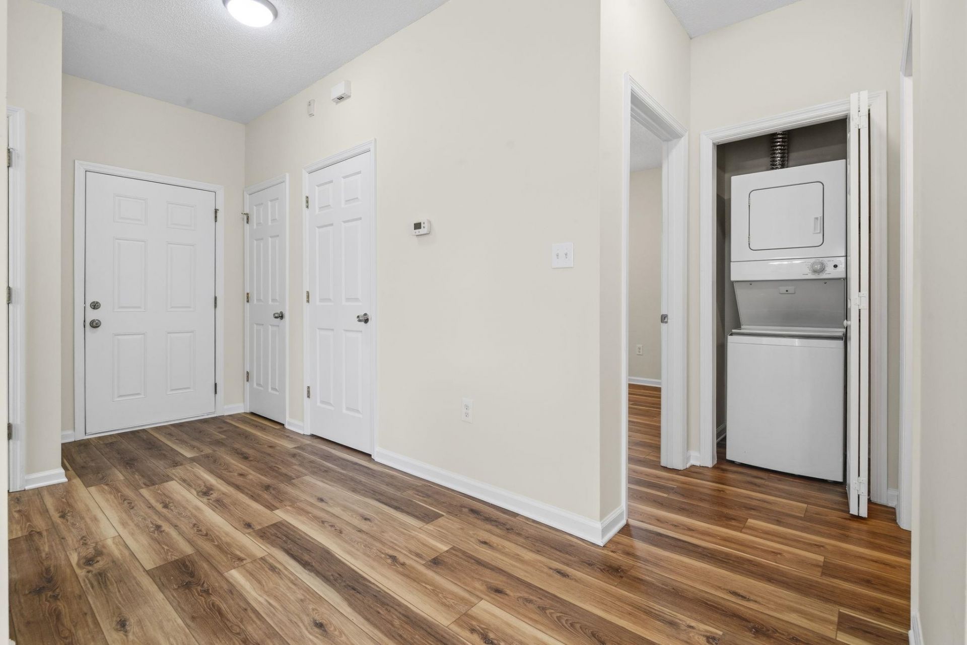 2050 Cross Gate Blvd.  Photo 20
