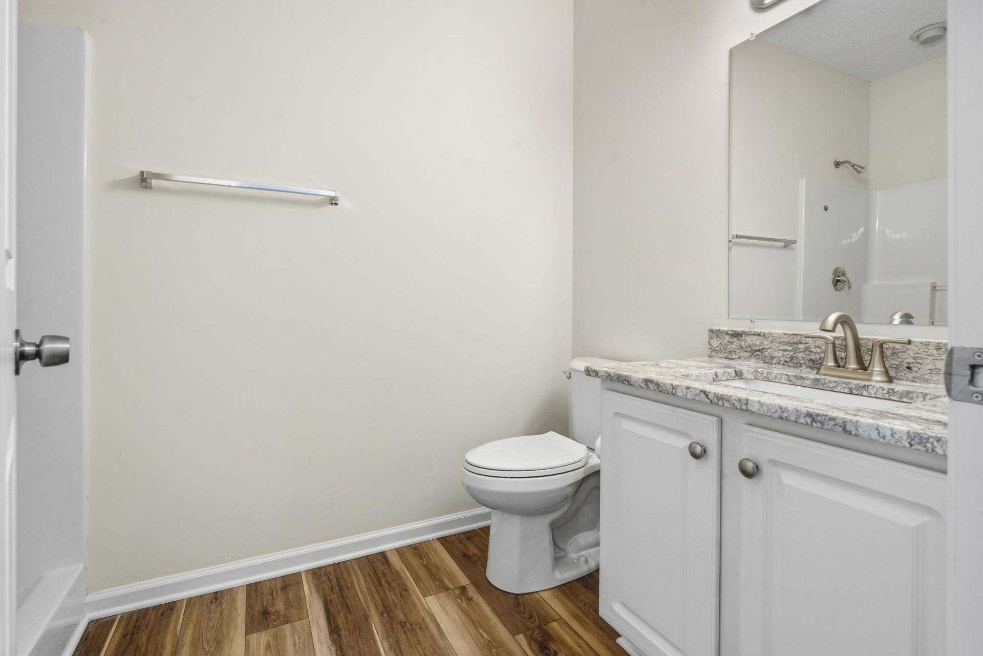 2050 Cross Gate Blvd. Photo 20