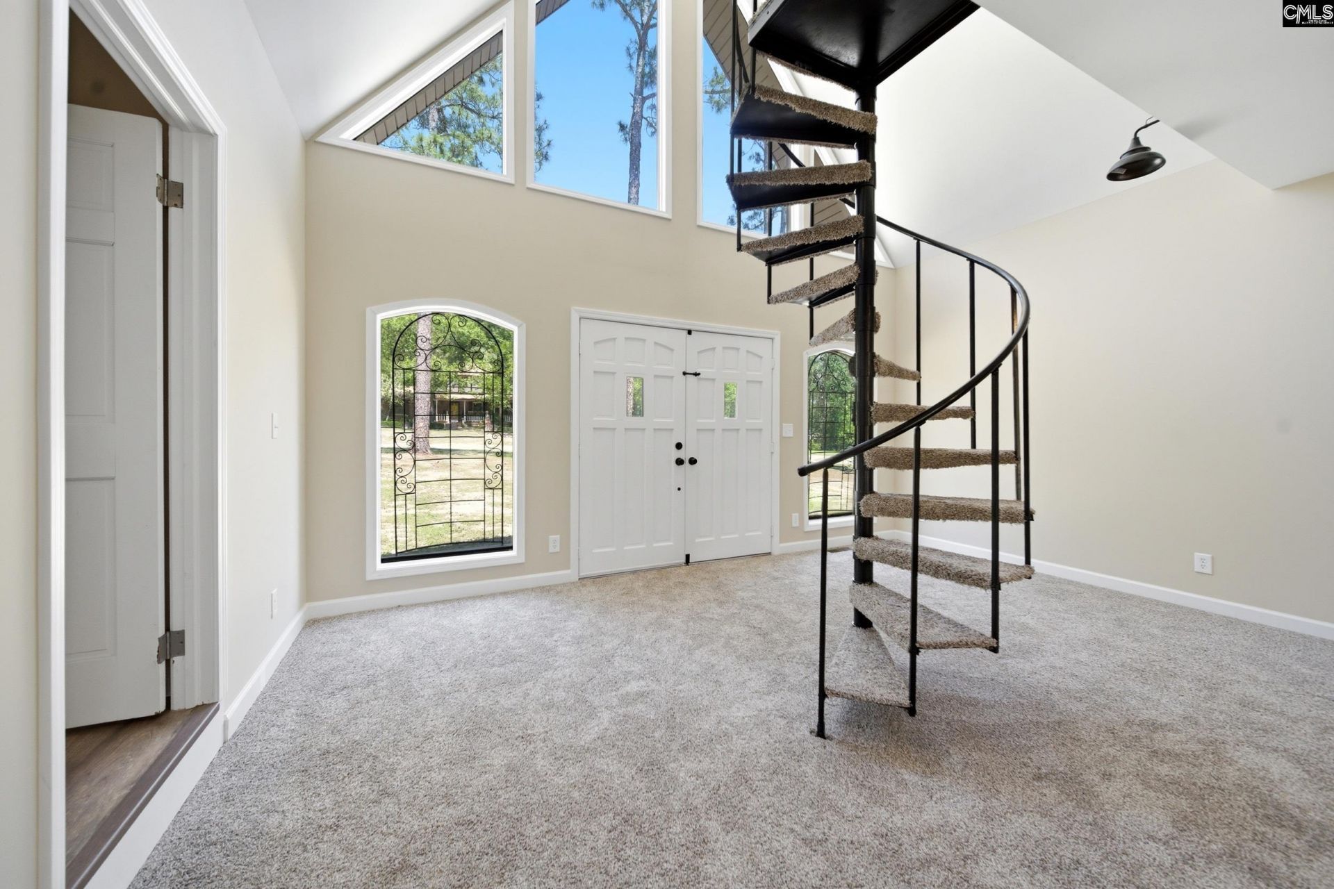 1029 Oakland Drive  Photo 4