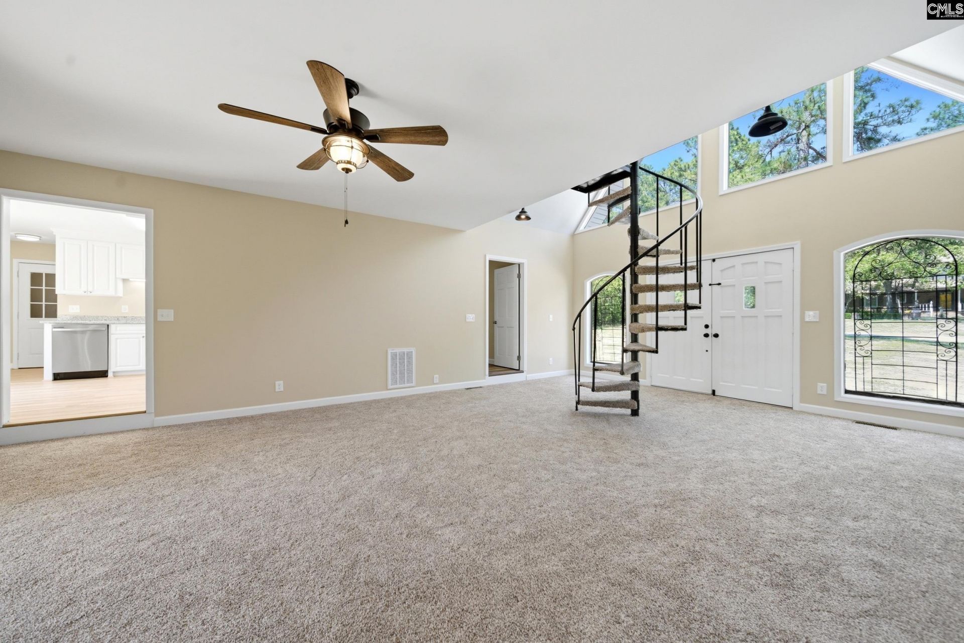1029 Oakland Drive  Photo 5