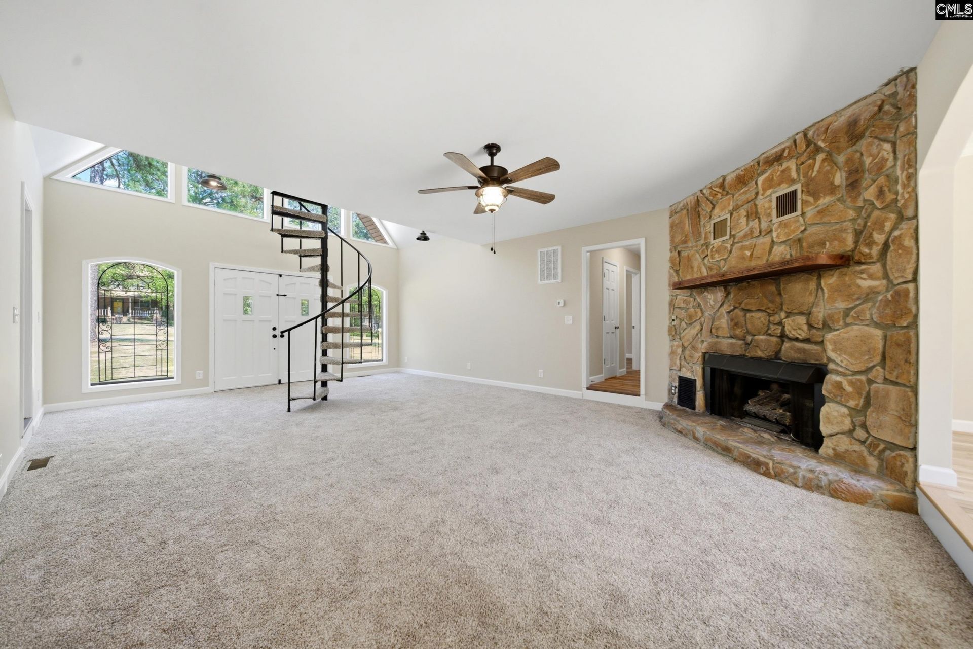 1029 Oakland Drive  Photo 6