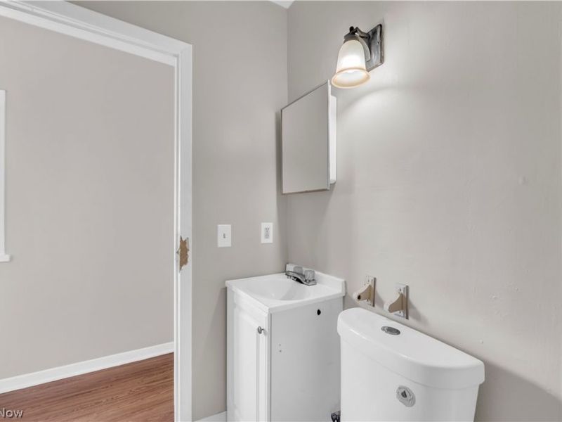 4657 Warner Road, Unit 4, Garfield Heights, OH 44125 Photo 15