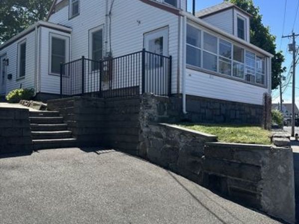207 Washington St., Unit 1, Quincy, MA 02169