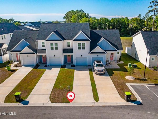 120 Bridge Point Circle, Unit 2c, Cedar Point, NC 28584