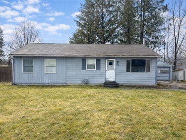 207 Chambers Street , Beaver Dams, NY 14812