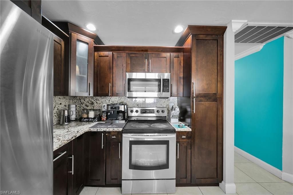 3221 SW 11th Pl , Cape Coral, FL 33914 Photo