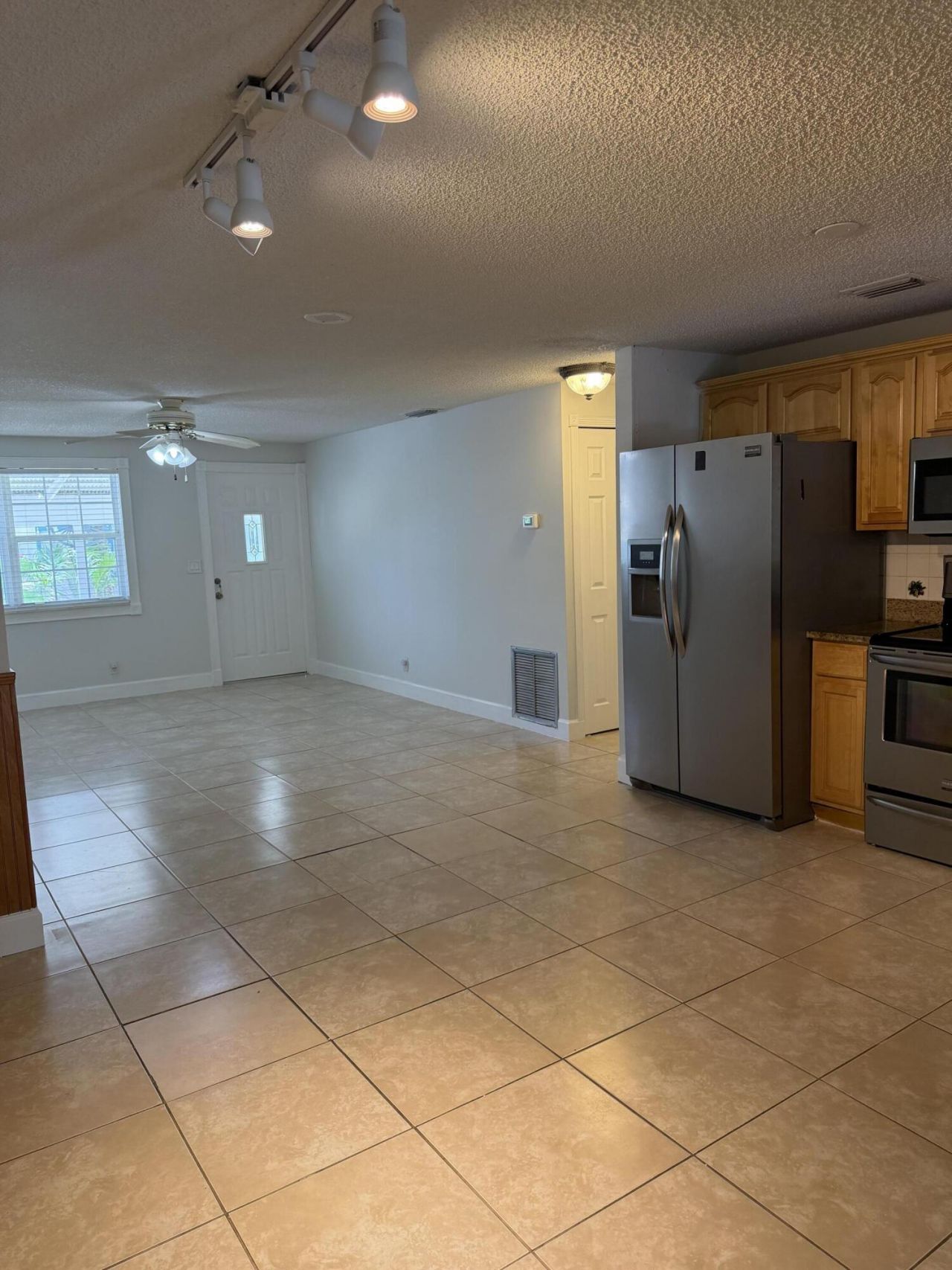 4655 Appaloosa Street, West Palm Beach, FL 33417 Photo