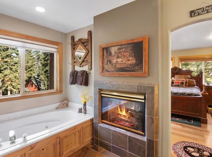 3915 Summit Road, Carnelian Bay, CA 96140 Photo
