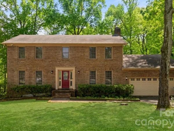438 Blue Rock Drive , Charlotte, NC 28213
