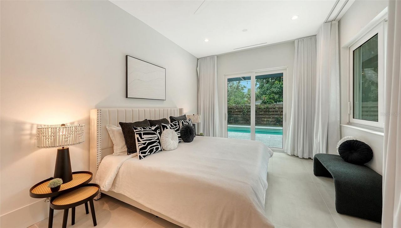 2138 Hawthorne Street, Sarasota, FL 34239 Photo