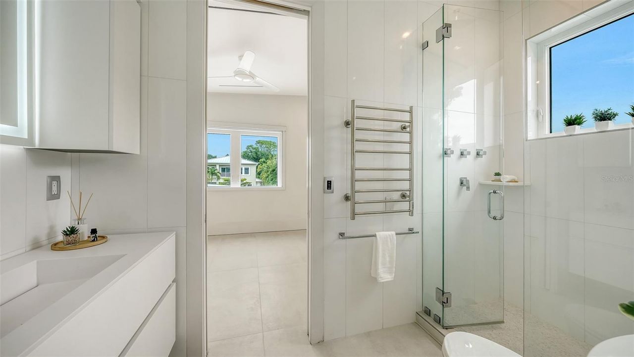 2138 Hawthorne Street, Sarasota, FL 34239 Photo