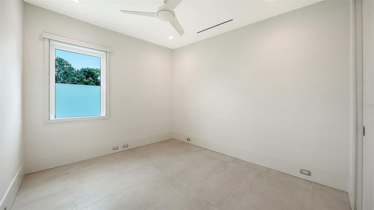 2138 Hawthorne Street, Sarasota, FL 34239 Photo