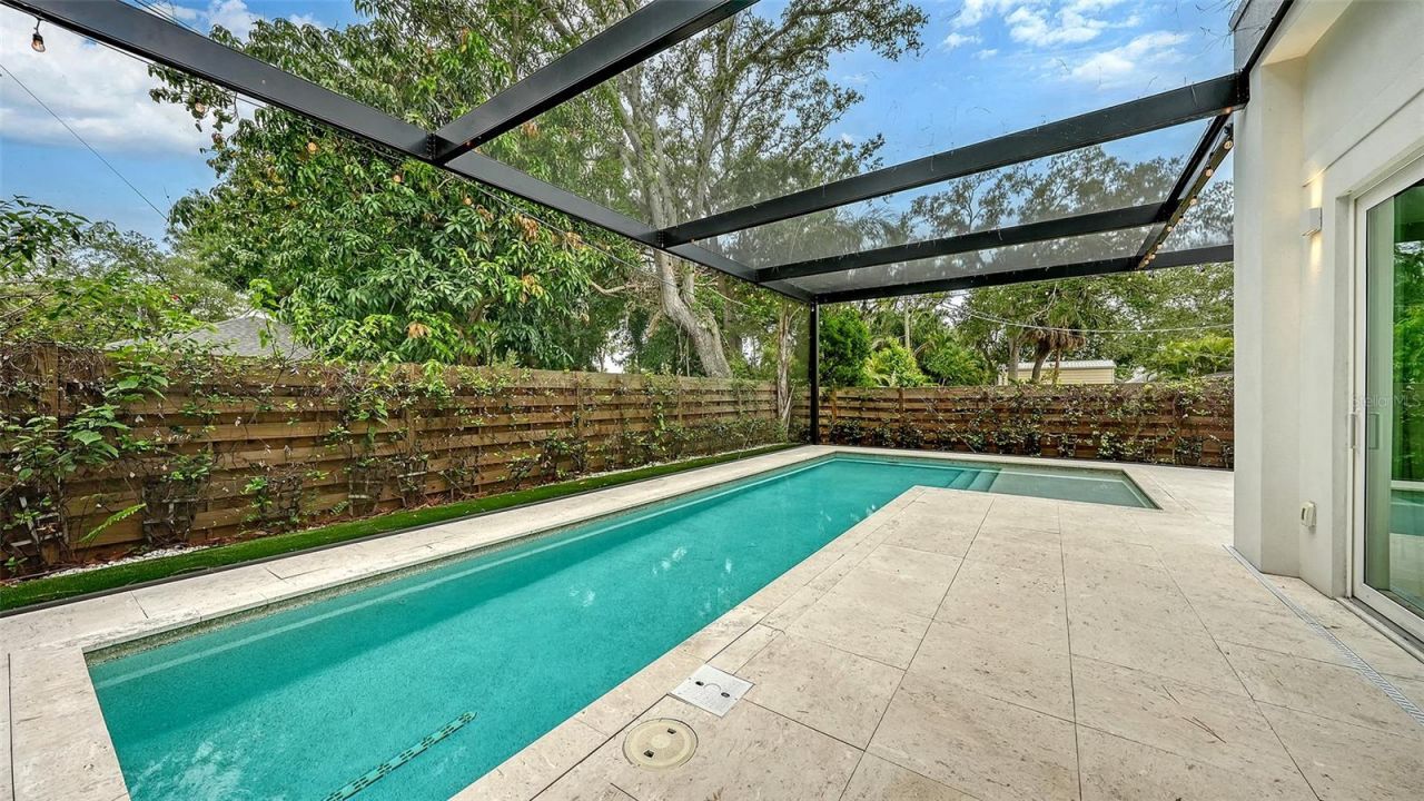 2138 Hawthorne Street, Sarasota, FL 34239 Photo