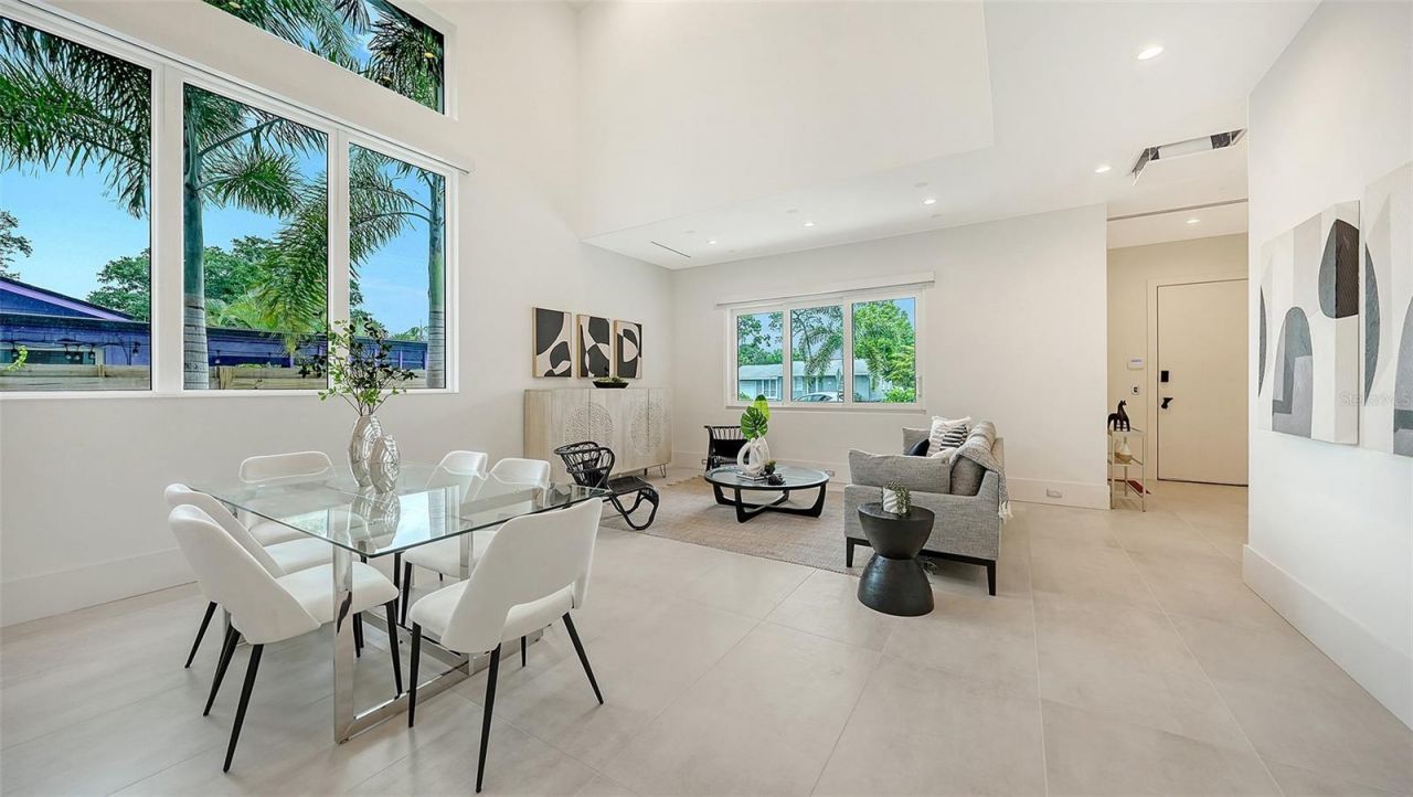 2138 Hawthorne Street, Sarasota, FL 34239 Photo