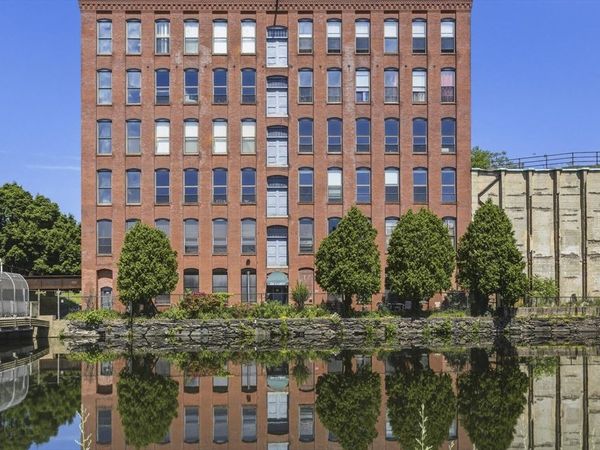 101 Cabot St, Unit 402, Holyoke, MA 01040