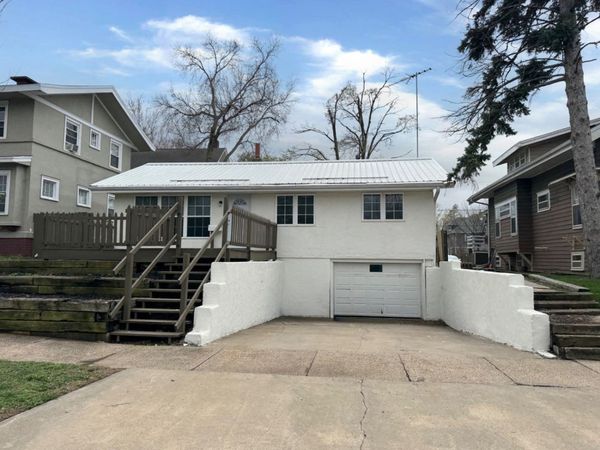1737 Bever Avenue SE, Cedar Rapids, IA 52403