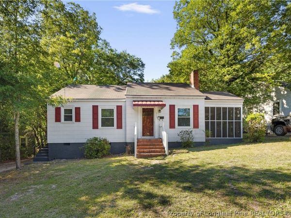 948 McKimmon Road , Fayetteville, NC 28303