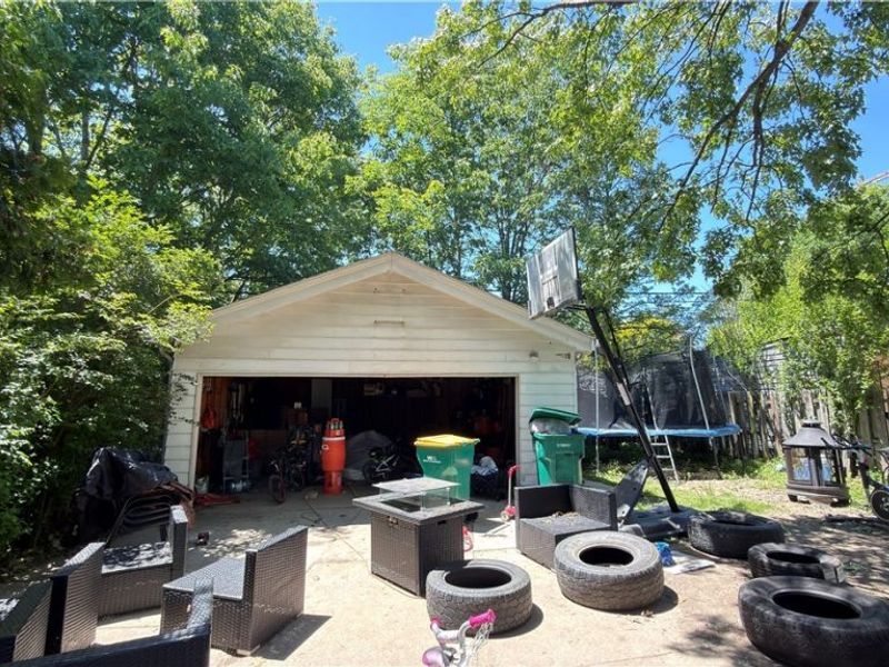 5596 South Boulevard, Maple Heights, OH 44137 Photo 11