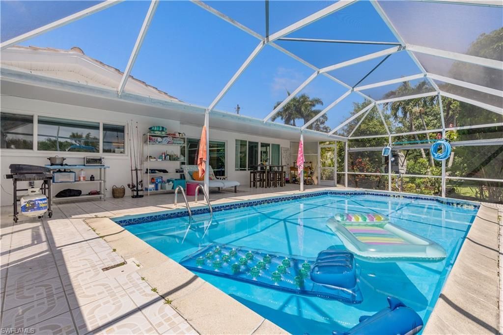 1300 Thompson St, North Fort Myers, FL 33903 Photo