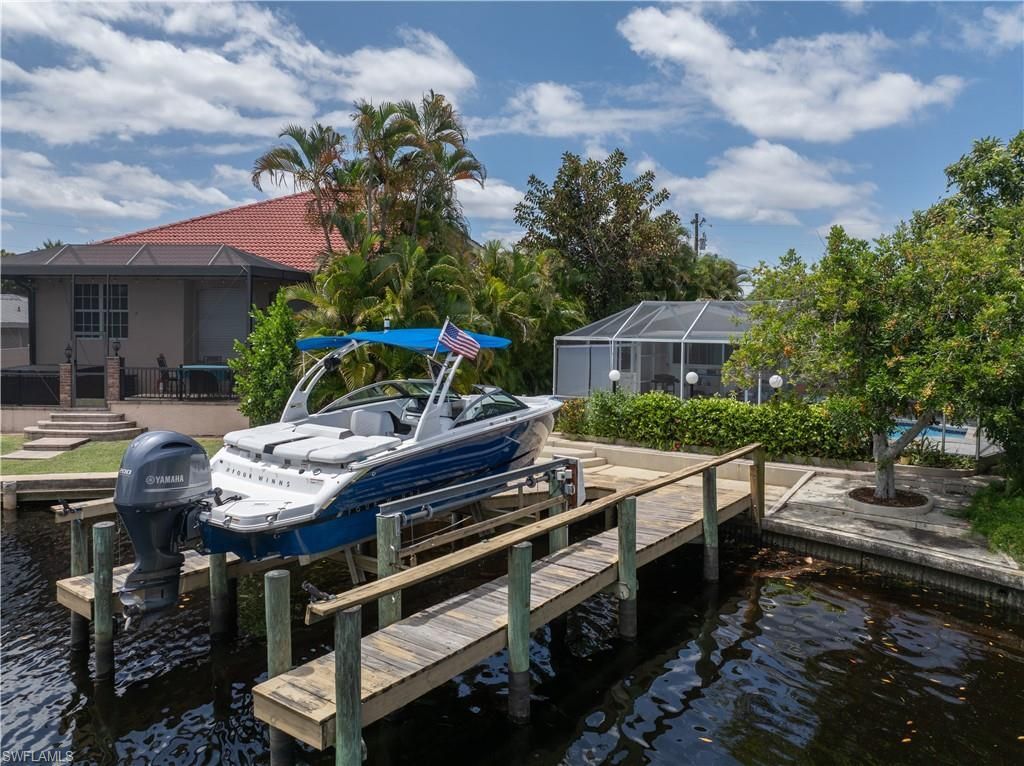 1300 Thompson St, North Fort Myers, FL 33903 Photo