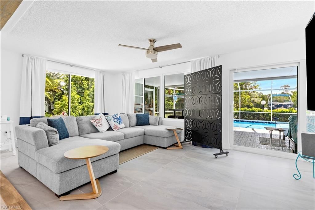 1300 Thompson St, North Fort Myers, FL 33903 Photo